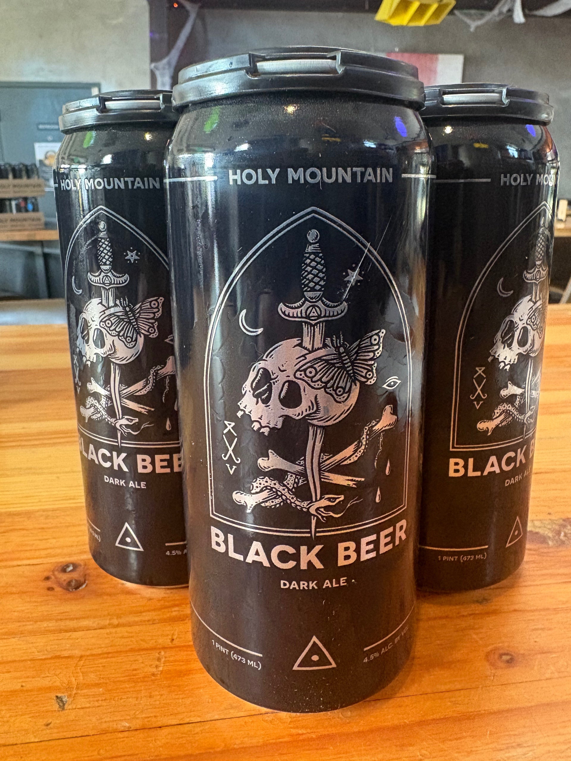 Holy Mountain Black Beer Dark Ale - WA - 16oz