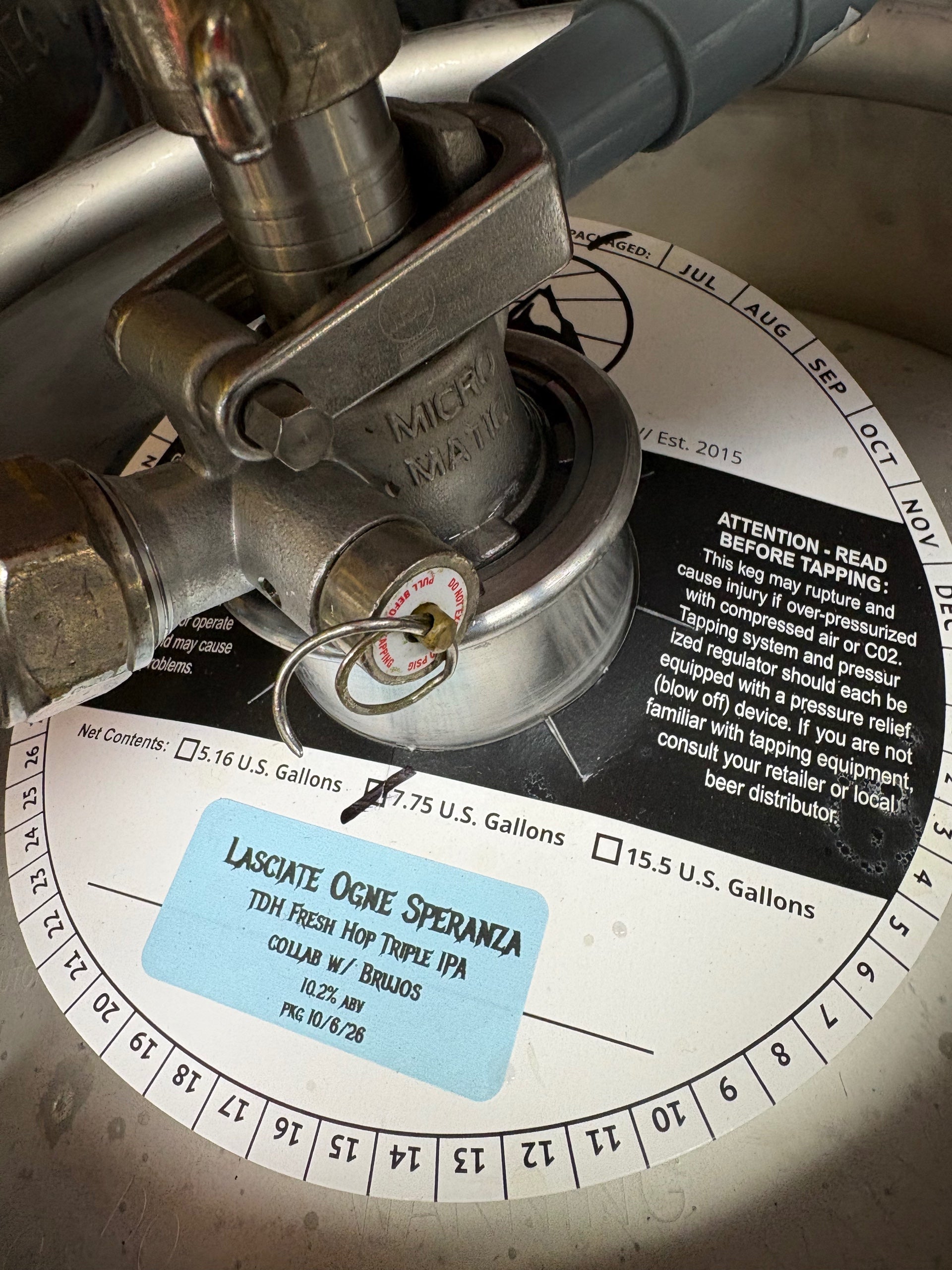 18 - Structures x Brujos Lasciate Ogne Speranza Fresh Hop Triple IPA DRAFT